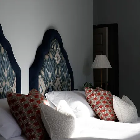 Dripsey Castle Estate カントリーハウス コーク