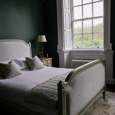 Dripsey Castle Estate * Cork