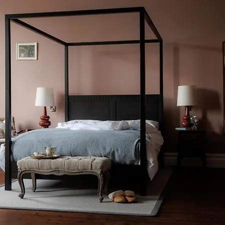 Dripsey Castle Estate * Cork